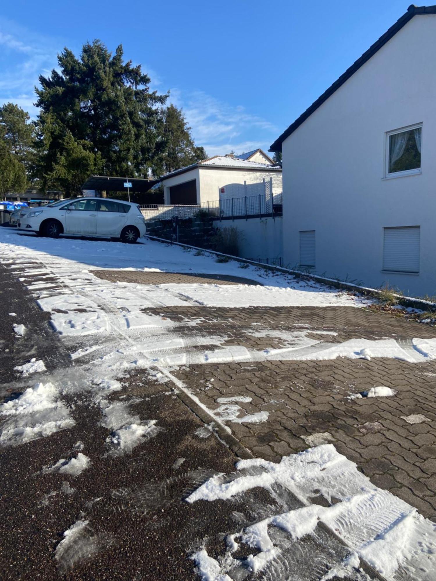 In Saarbruecken Stadtnahe Gemuetliche Wohnung Am Deutsch-Franzoesischen Garten מראה חיצוני תמונה